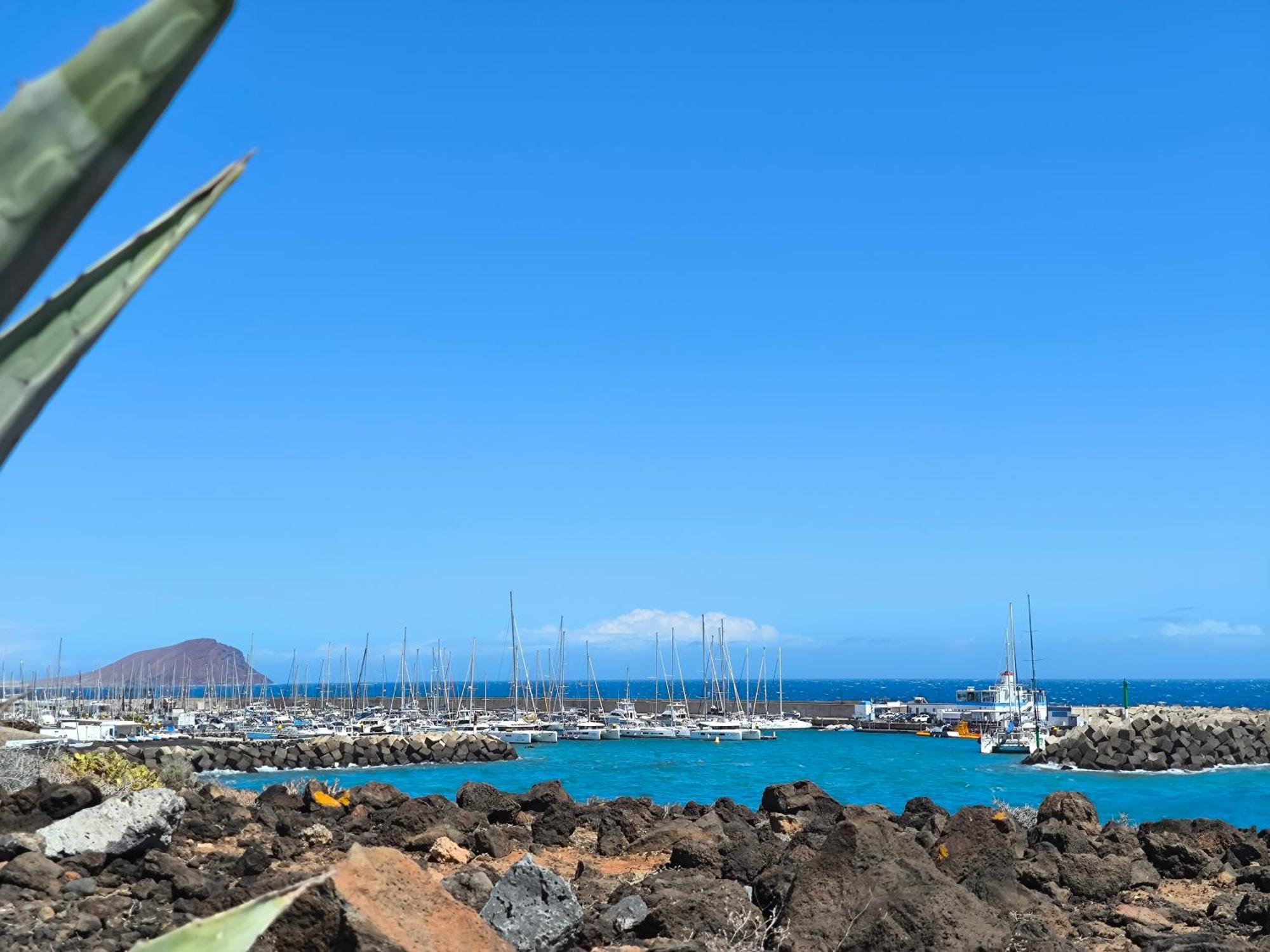 Rentenerife Magec Swing & Sun Amarilla Golf サンミゲル・デ・アボナ エクステリア 写真